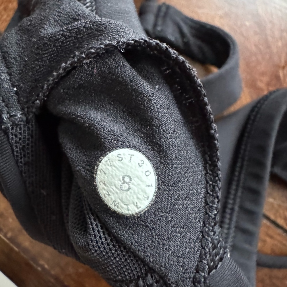 Lululemon bra - Picture 3 of 3